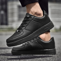 Fabricante de zapatillas Último deporte Sport Breathable Leather Made White Flat Sneakers Black Casual Shoes Men and Women